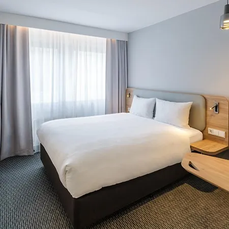 Hotel Express Brussels - Airport By Ihg *