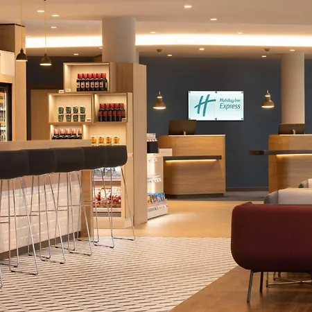 Express Brussels - Airport By Ihg Hotel *